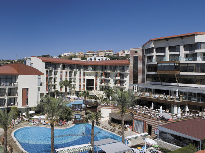 Piril Hotel