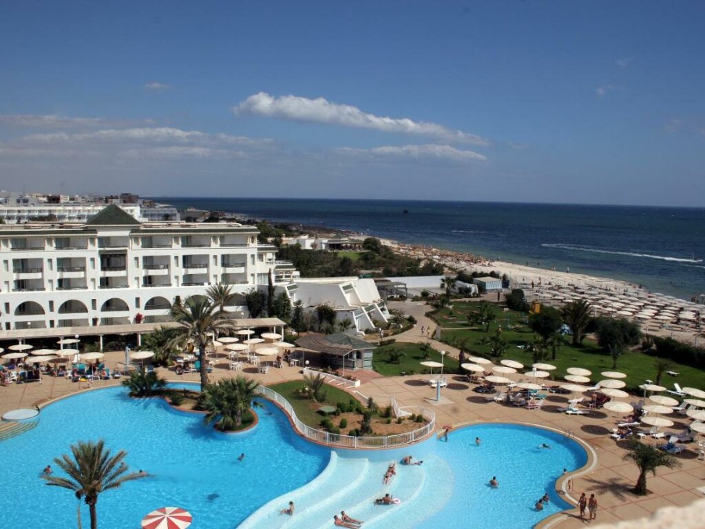 El Mouradi Palm Marina, Families & Couples Only