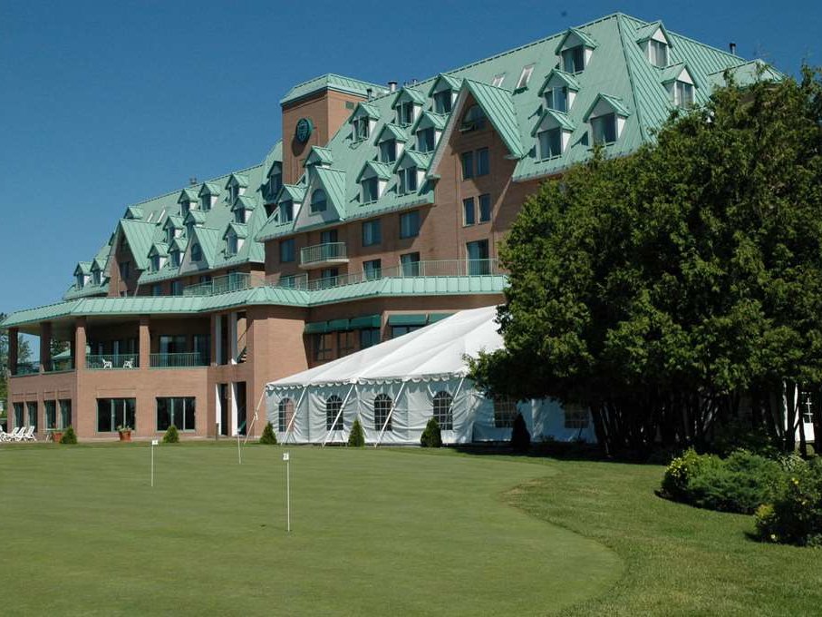 DoubleTree by Hilton Gatineau-Ottawa