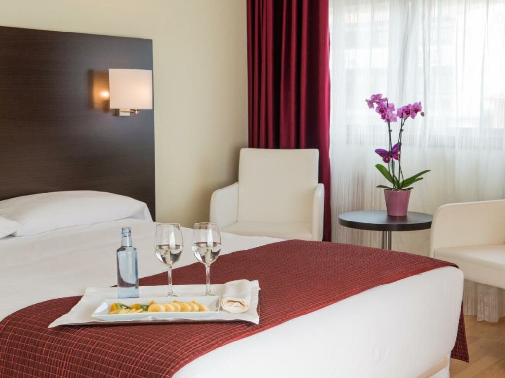 Hotel Santiago Apostol