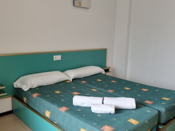 Apartments Lloret Sun