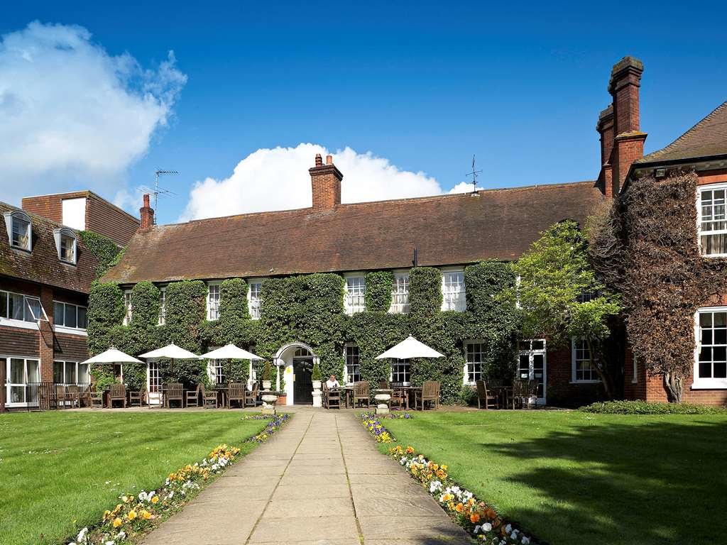Mercure Farnham Bush Hotel
