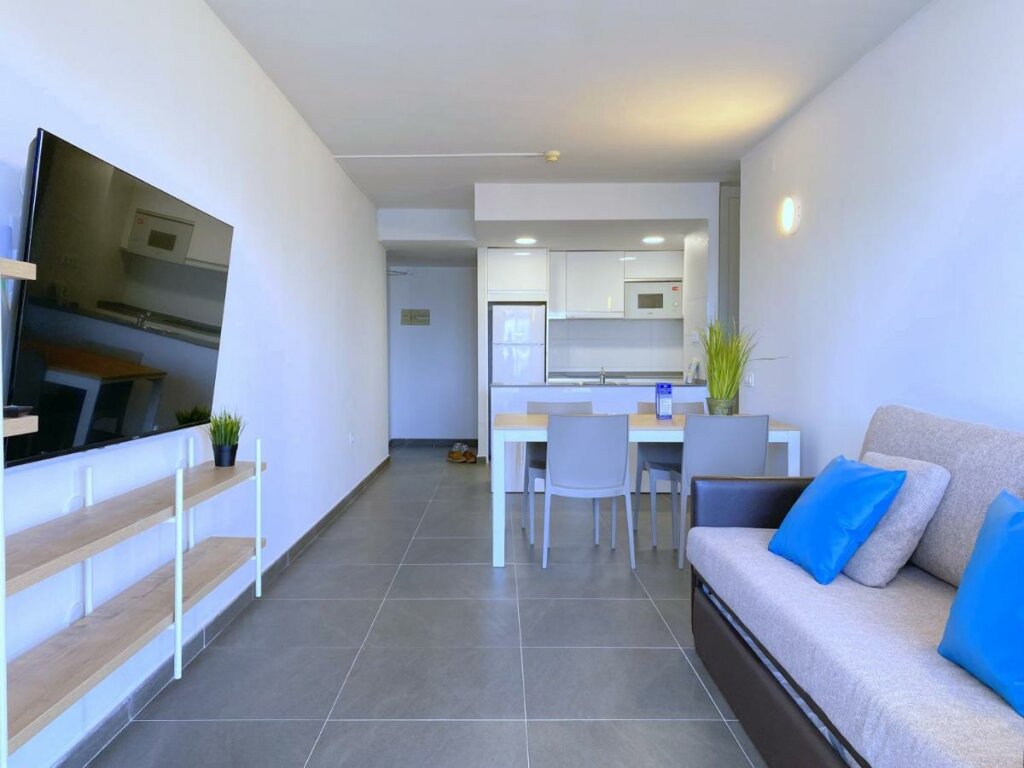 Rentalmar Blue Beach Apartments & Pool