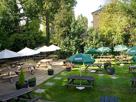Premier Inn Colchester Cowdray Avenue