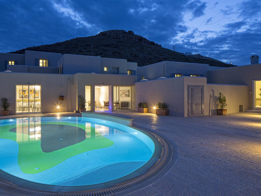 Kouros Hotel and Suites Mykonos