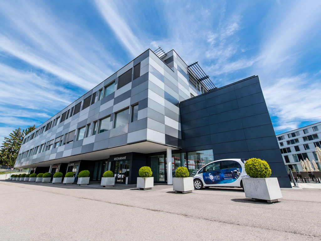 Discovery Hotel