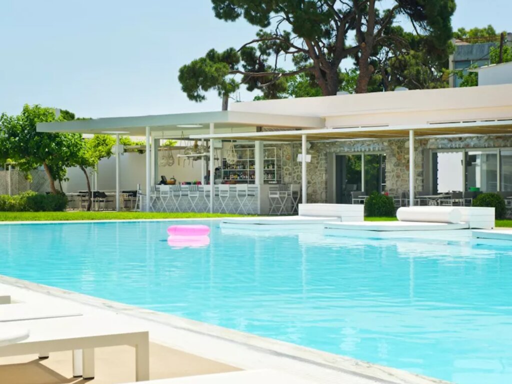Marathon Beach Resort