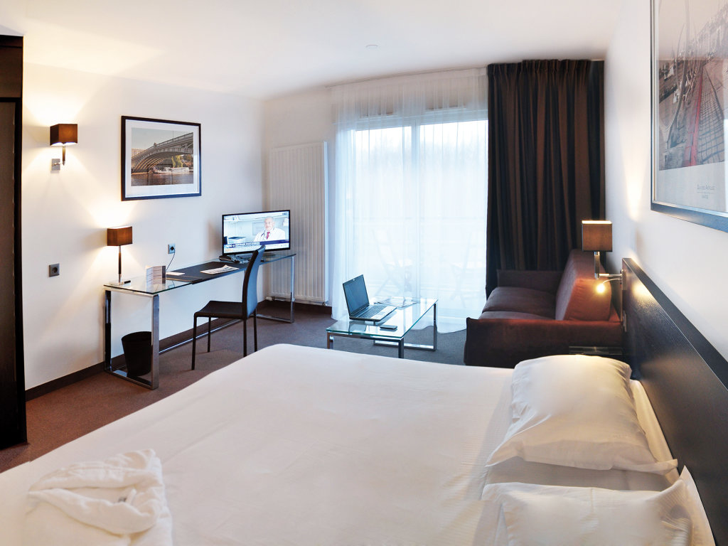 Golden Tulip Nantes Carquefou Suite