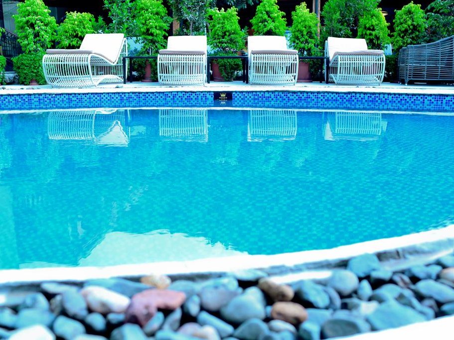 Monarch Hotel