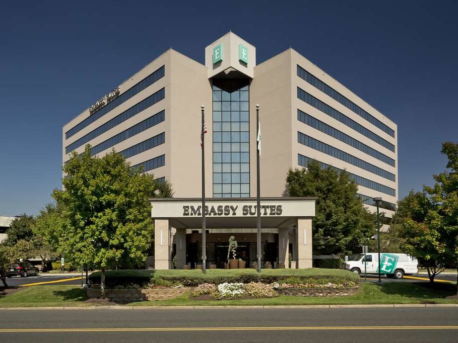 Embassy Suites by Hilton Secaucus-Meadowland, NJ