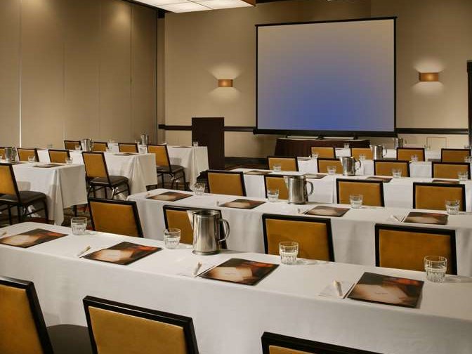 DoubleTree by Hilton Columbus/Worthington