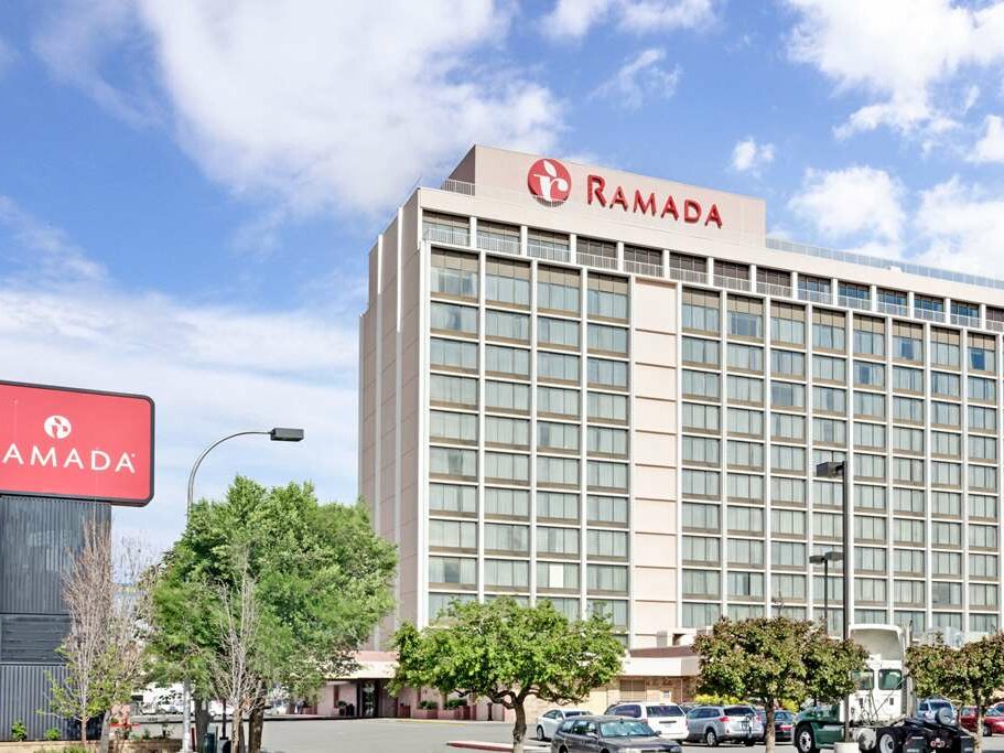 Ramada Reno Hotel & Casino