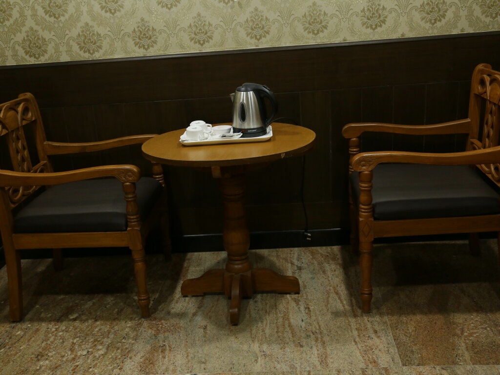 HOTEL SUMI PALACE