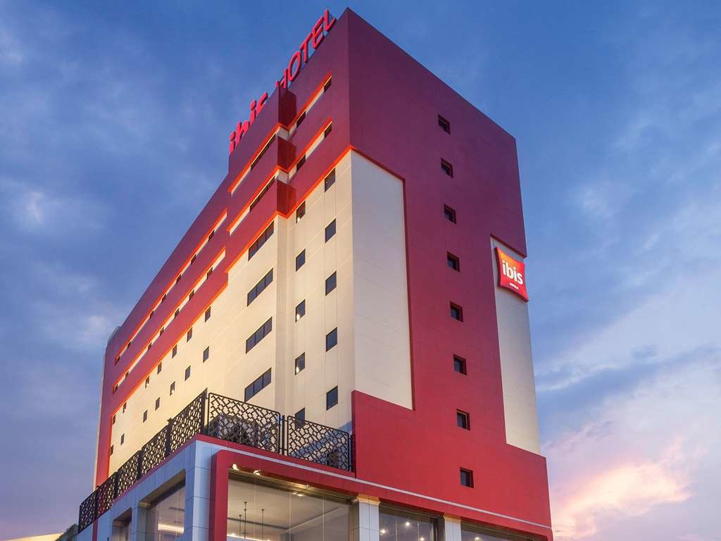ibis Pontianak City Center