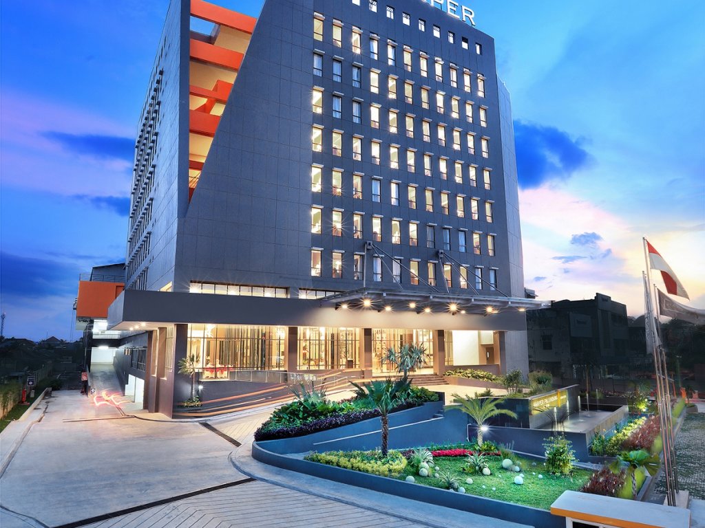 Harper Palembang - Jl. R. Sukamto No. 20 Palembang, South Sumatra, Indonesia