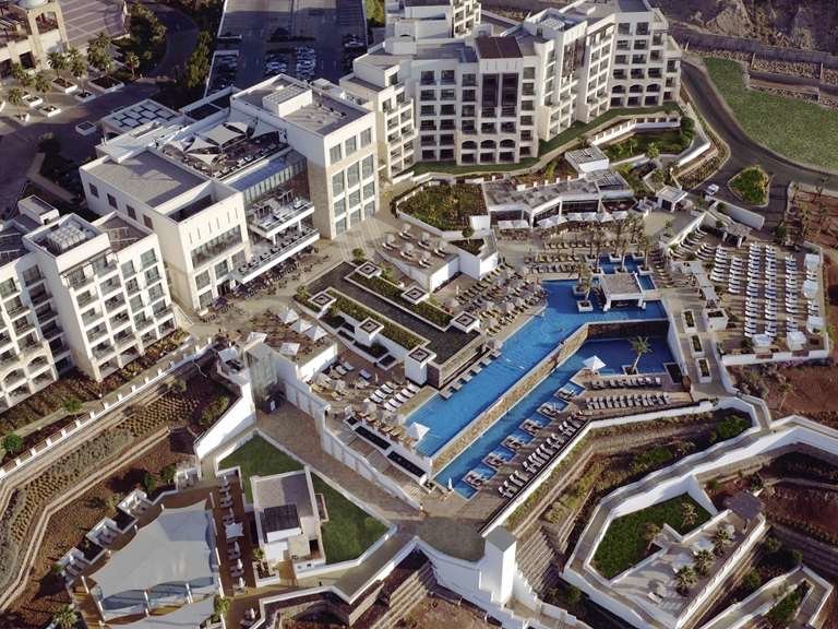 Hilton Dead Sea Resort & Spa
