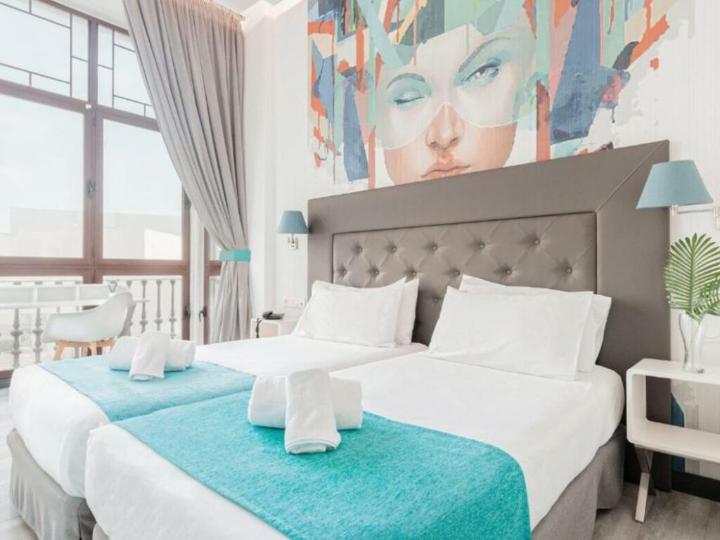 Oh Nice Revellin Ceuta