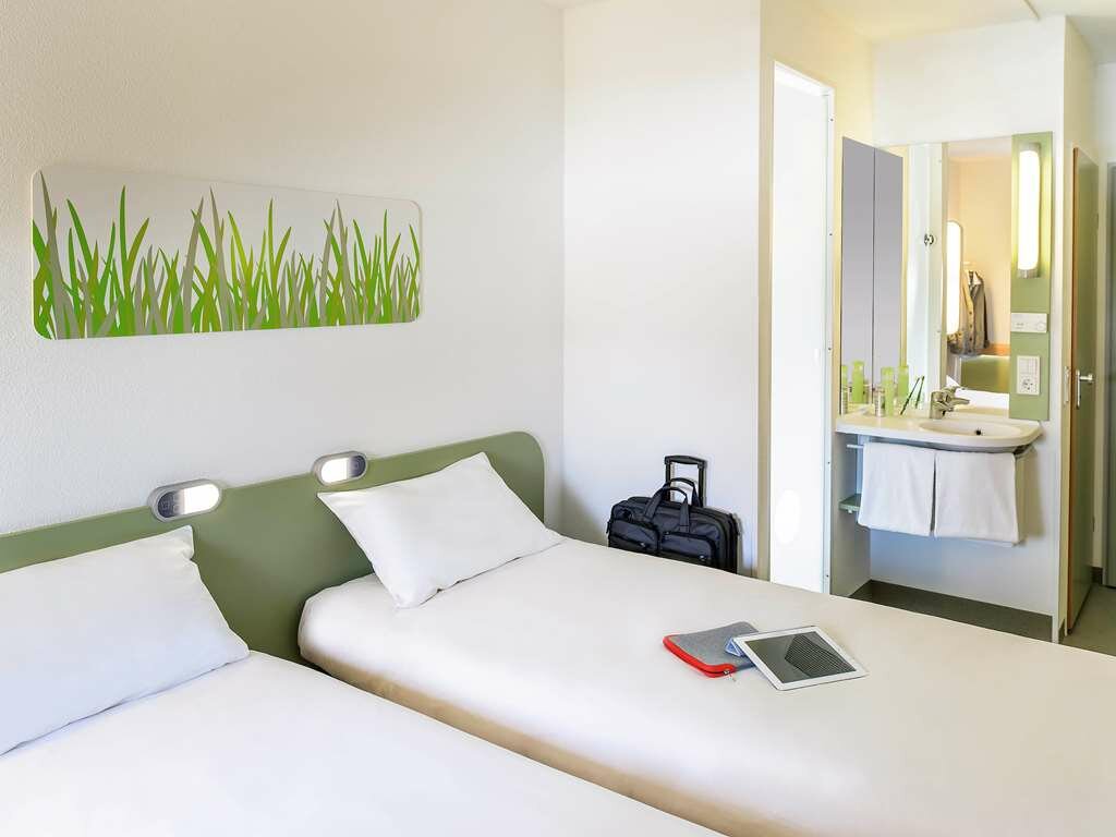ibis budget Dommartin les Cuiseaux